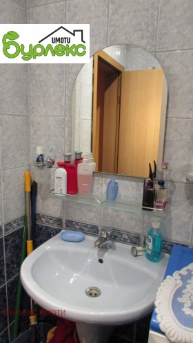 ���� ��� ���� 2-����� | Imot.bg � ����� ������ 12