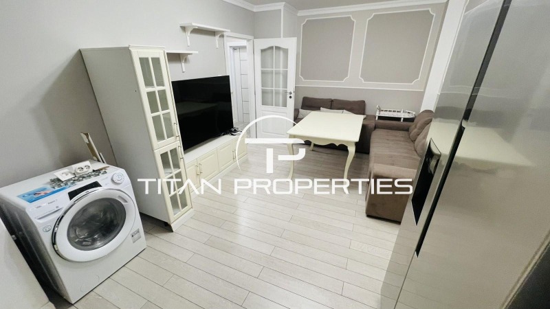 Para alugar  1 quarto Burgas , Slaveikov , 56 m² | 48998868