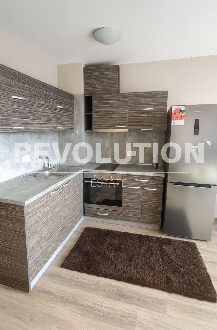 Дава под наем  2-стаен град Варна , Левски 1 , 55 кв.м | 62146309