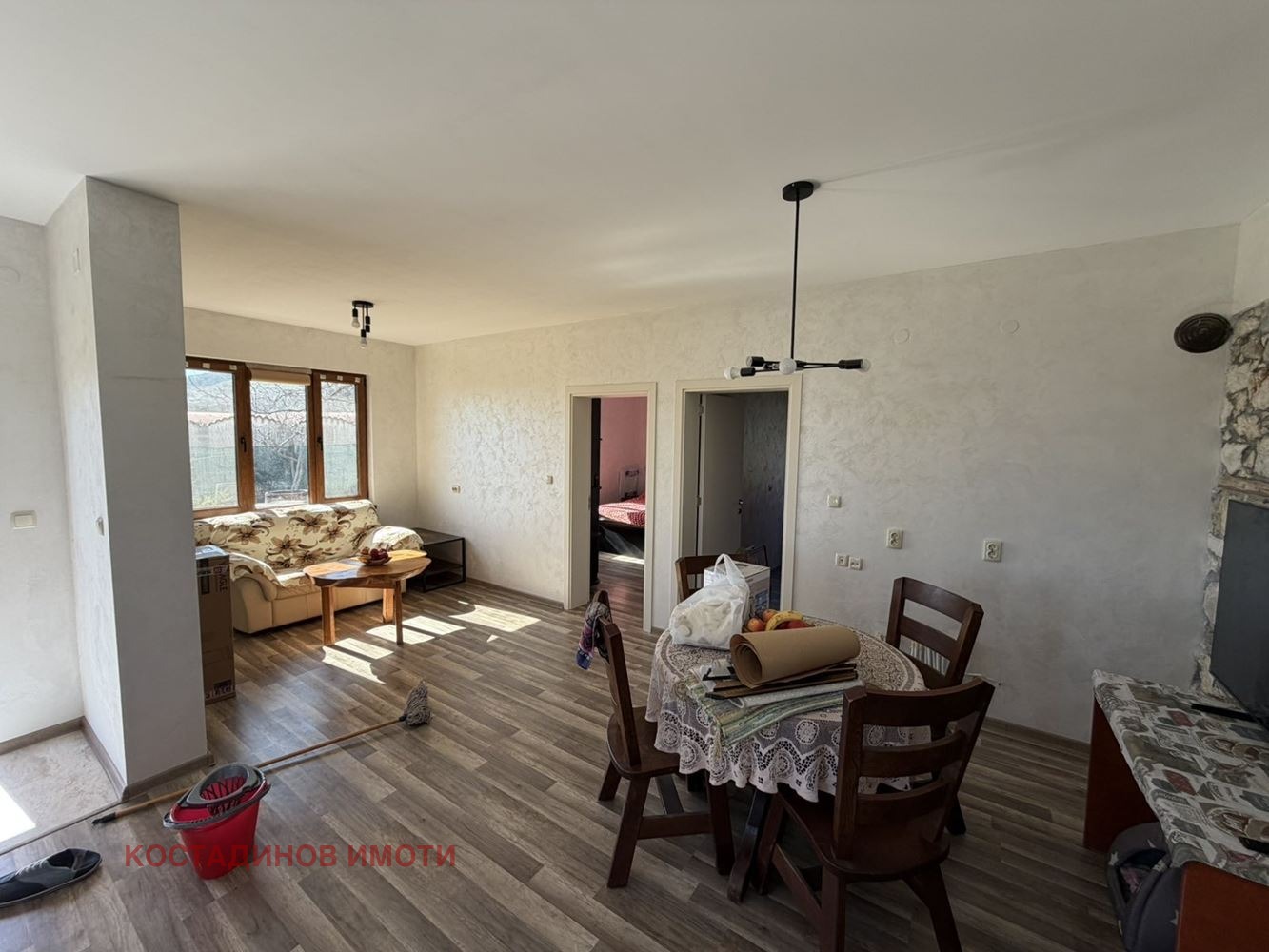 Дава под наем КЪЩА, с. Белащица, област Пловдив, снимка 5 - Къщи - 54197731