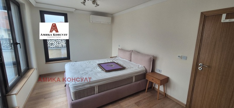 Дава под наем 4-СТАЕН, гр. София, Лозенец, снимка 12 - Апартаменти - 53517559