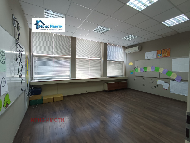 Da affittare  Ufficio Sofia , Geo Milev , 310 mq | 55211841 - Immagine [5]