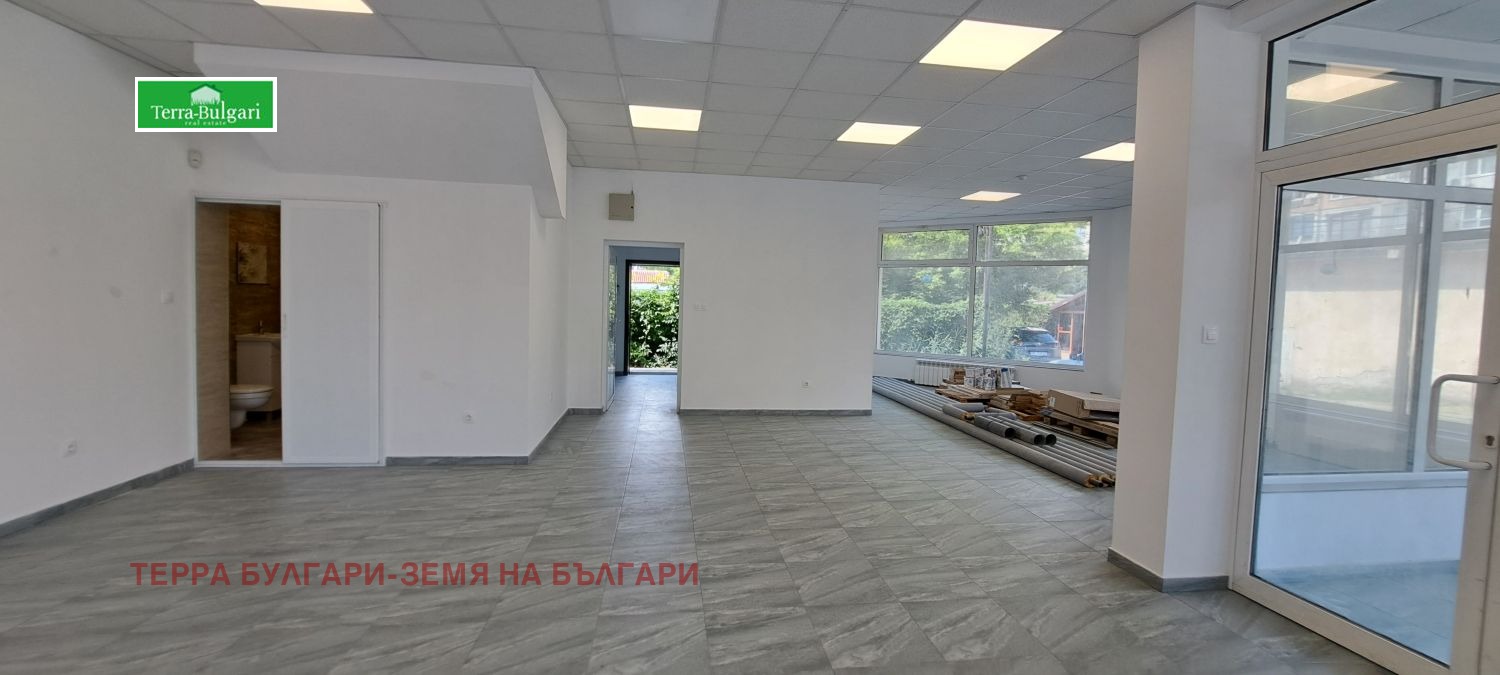 Дава под наем ОФИС, гр. Перник, Изток, снимка 3 - Офиси - 55246102