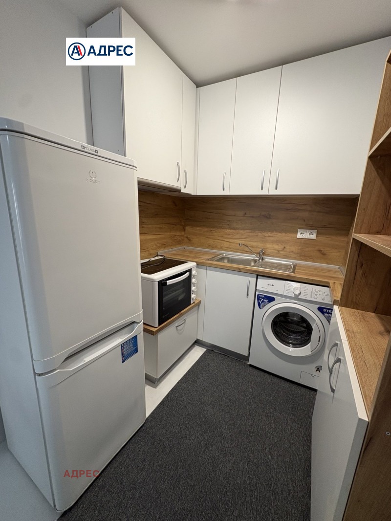 Дава под наем 2-СТАЕН, гр. Варна, Колхозен пазар, снимка 2 - Апартаменти - 52853614