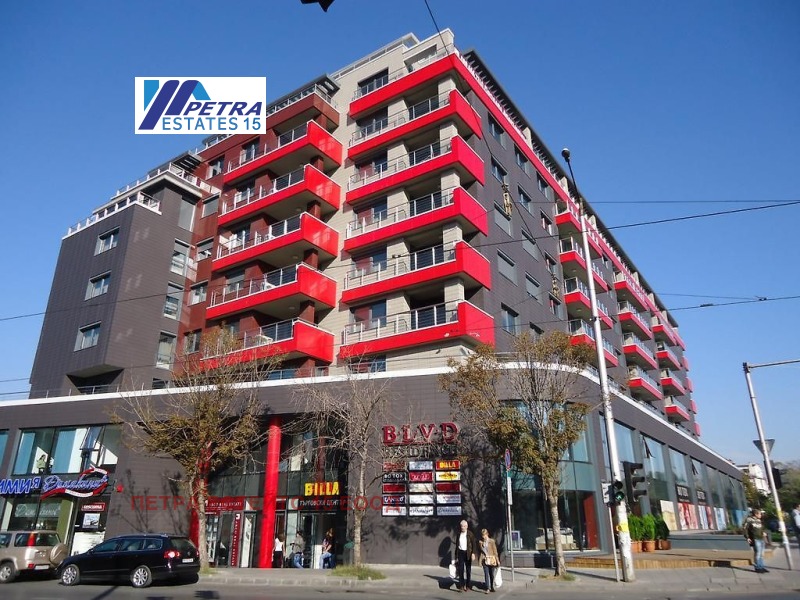 Дава под наем ГАРАЖ, ПАРКОМЯСТО, гр. София, Оборище