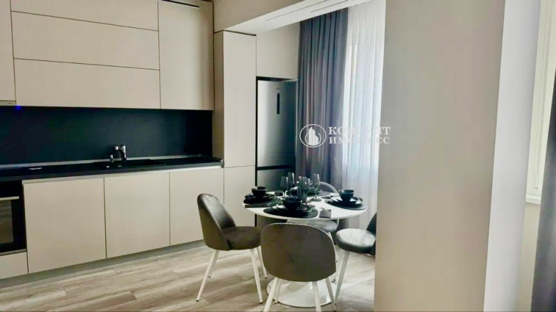 For Rent  1 bedroom Stara Zagora , Tsentar , 65 sq.m | 30415732