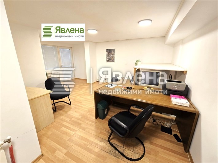 Do wynajęcia  Składowanie Sofia , Centar , 65 mkw | 54156658 - obraz [2]