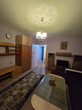 Studio Zona B-5, Sofia