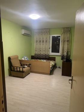 1 Schlafzimmer Ljulin 10, Sofia 3