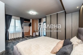House Dragalevtsi, Sofia 15