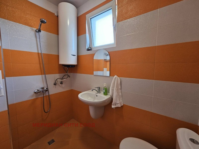 Zu vermieten  1 Schlafzimmer Sofia , Zentar , 70 qm | 27850755 - Bild [8]