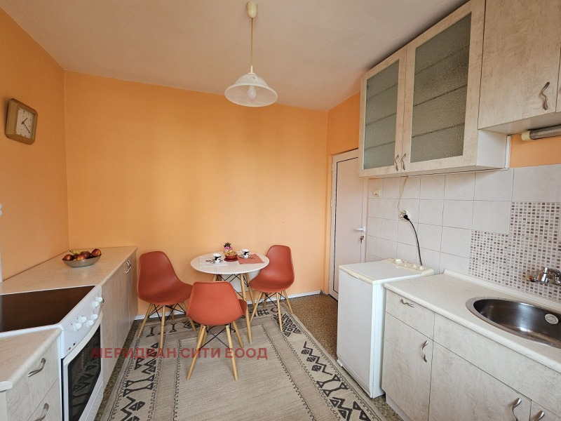 Zu vermieten  1 Schlafzimmer Sofia , Zentar , 70 qm | 27850755 - Bild [5]