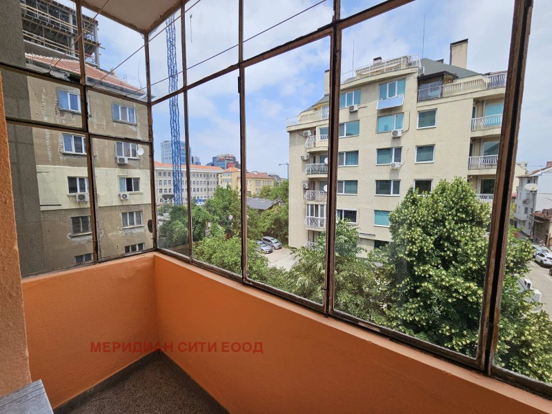 Zu vermieten  1 Schlafzimmer Sofia , Zentar , 70 qm | 27850755 - Bild [11]