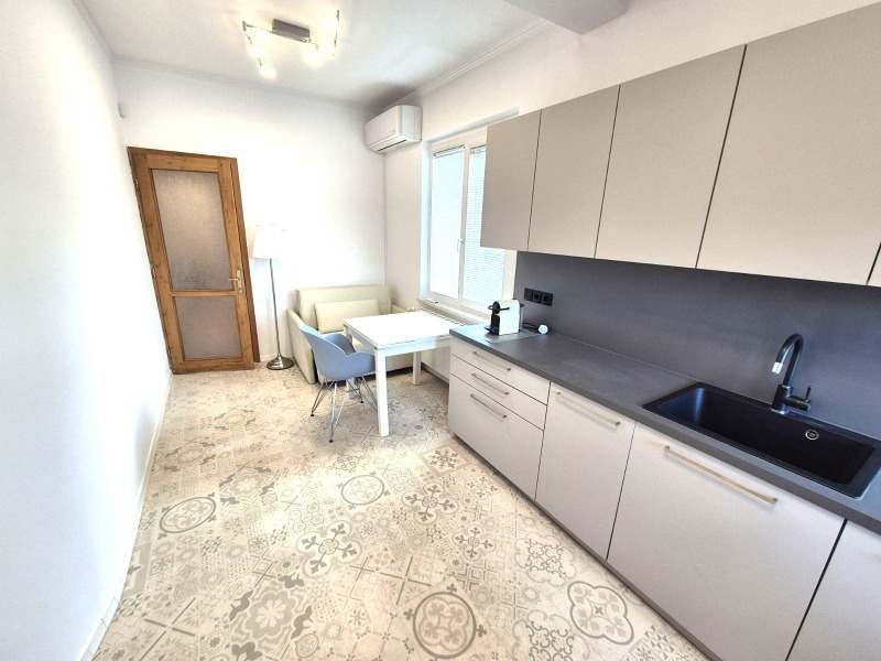 Дава под наем  3-стаен град София , Център , 100 кв.м | 99328246 - изображение [3]