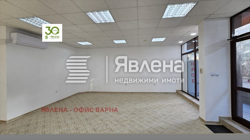 Da affittare  Negozio Varna , Levski 1 , 74 mq | 85698326 - Immagine [2]