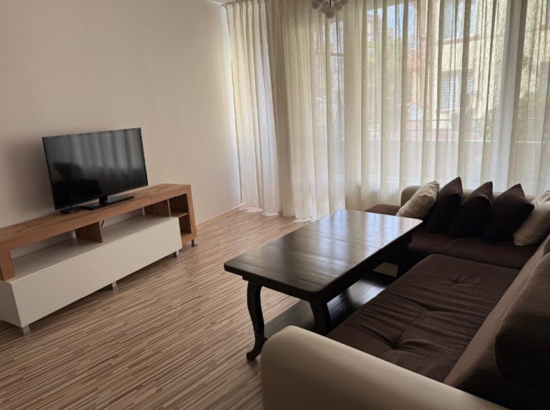 Til leie  1 soverom Plovdiv , Tsentar , 60 kvm | 69076662 - bilde [2]