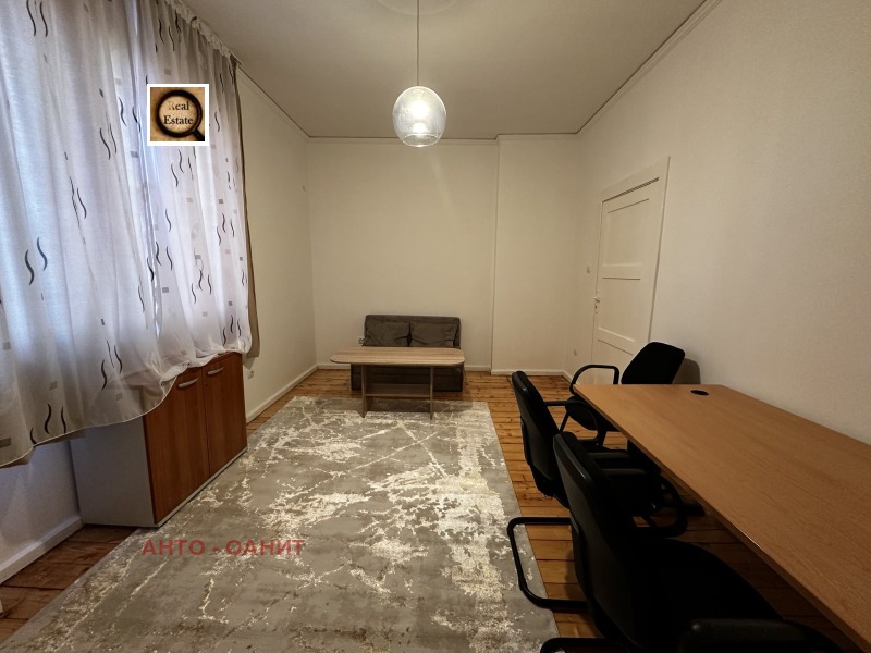 Te huur  2 slaapkamers Sofia , Tsentar , 80 m² | 15107039 - afbeelding [14]