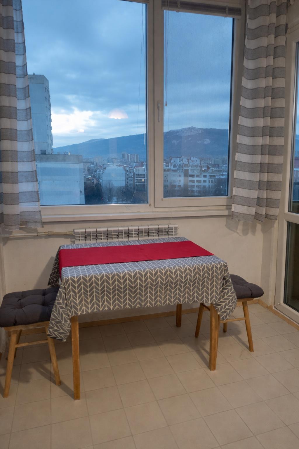 Дава под наем 2-СТАЕН, гр. София, Банишора, снимка 5 - Апартаменти - 54350421