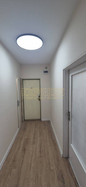 ���� ��� ���� 3-����� | Imot.bg � ����� ������ 8