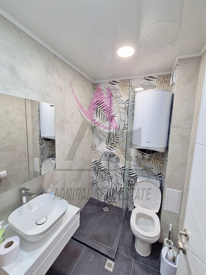 Издаје се  1 спаваћа соба Варна , Вазраждане 3 , 50 м2 | 32556018 - слика [4]