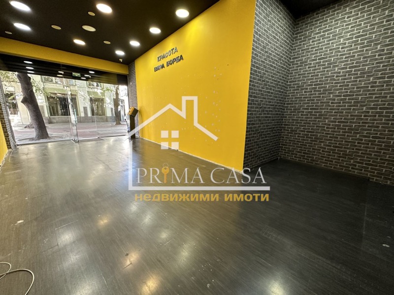 En renta  Comercio Plovdiv , Tsentar , 70 metros cuadrados | 56195540