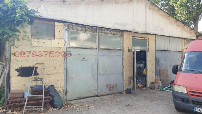 Дава под Наем АВТОСЕРВИЗ в град София, Враждебна - 800 кв.м / 1 600 € » 3 129.33 лв.