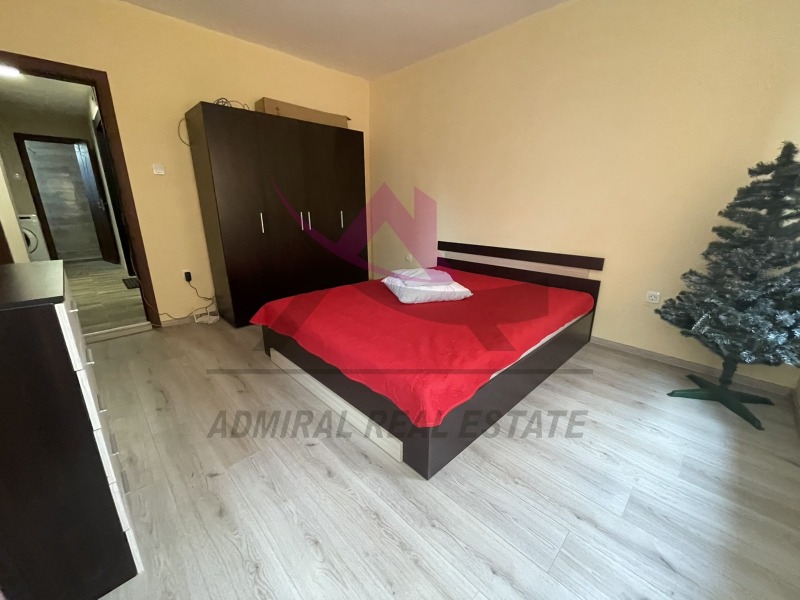Do wynajęcia  Piętro domu Warna , Lewski 1 , 120 mkw | 12859178 - obraz [6]