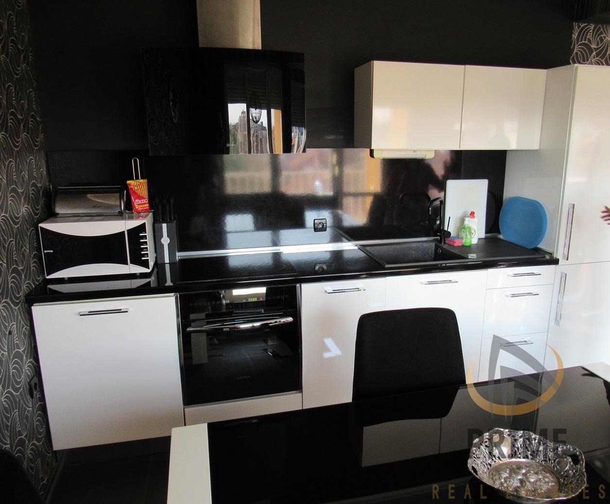 Дава под наем 3-СТАЕН, гр. Бургас, Център, снимка 6 - Апартаменти - 53962953