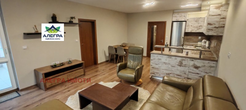 Под наем 4-СТАЕН, град Пазарджик, Център • 890 лв. / 455.05 € • 76357703 1