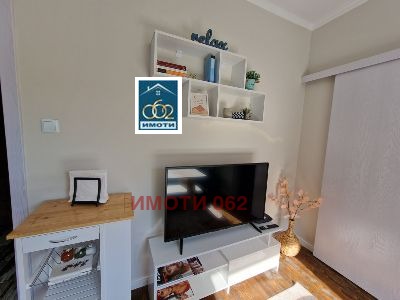 Издаје се  1 спаваћа соба Велико Тарново , Стара част , 60 м2 | 10401708 - слика [2]