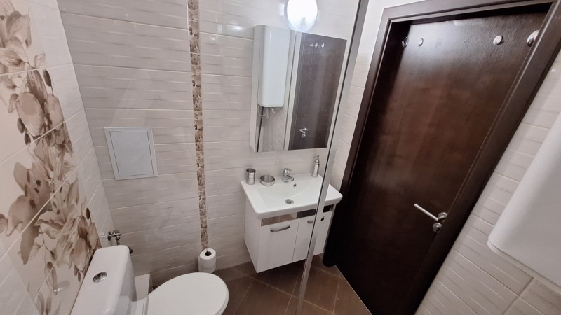 Zu vermieten  1 Schlafzimmer Sofia , Zentar , 60 qm | 76784395 - Bild [11]