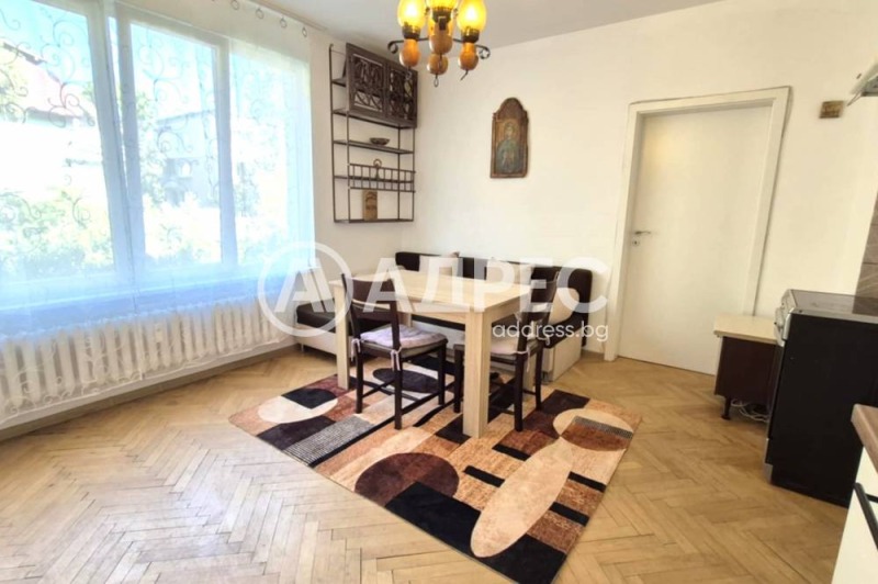 De inchiriat  2 dormitoare Sofia , Ivan Vazov , 75 mp | 63564040 - imagine [2]