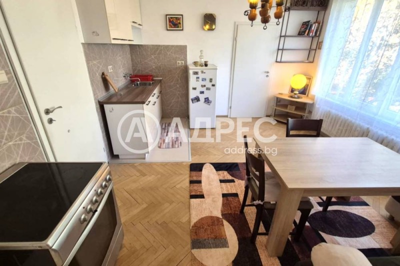 De inchiriat  2 dormitoare Sofia , Ivan Vazov , 75 mp | 63564040 - imagine [3]