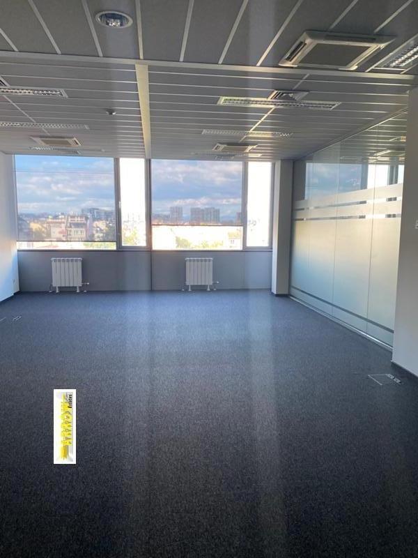 A louer  Bureau Sofia , Tsentar , 780 m² | 72636011 - image [10]