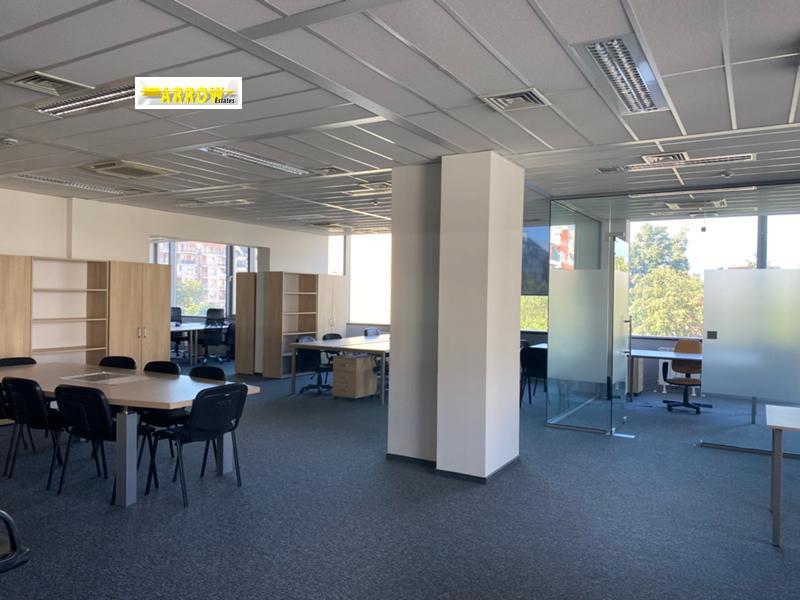 A louer  Bureau Sofia , Tsentar , 780 m² | 72636011 - image [17]