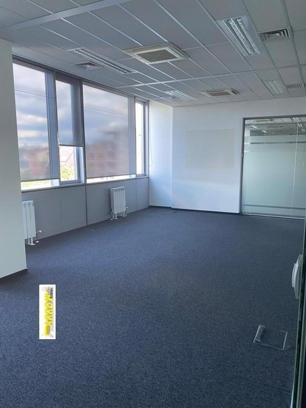 A louer  Bureau Sofia , Tsentar , 780 m² | 72636011 - image [13]