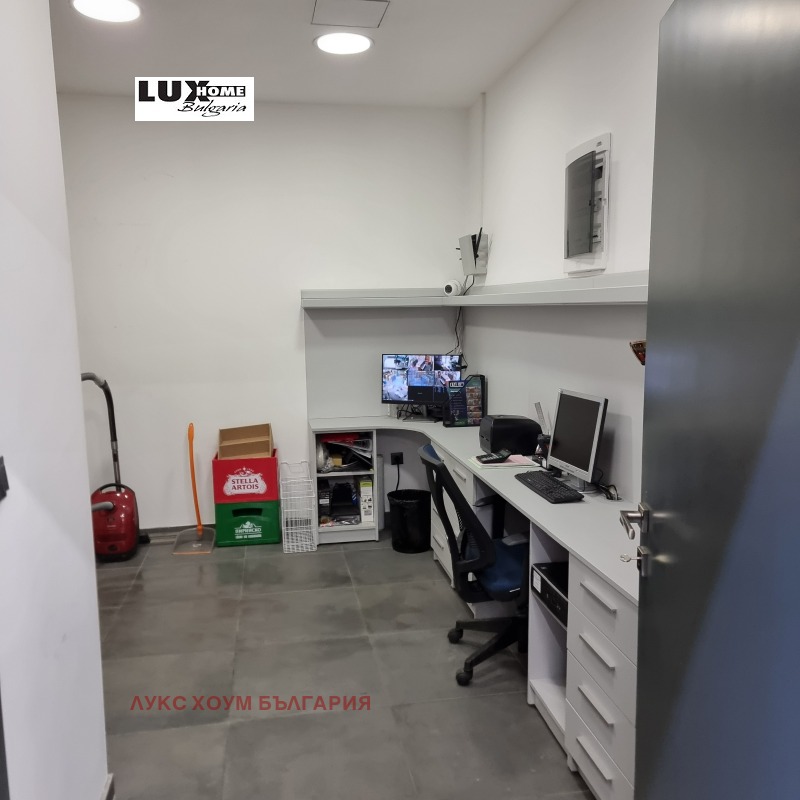 Дава под наем  Магазин град София , Витоша , 125 кв.м | 55959185 - изображение [12]