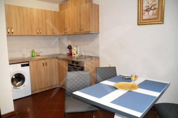 Дава под наем 2-СТАЕН, гр. Бургас, Център, снимка 3 - Апартаменти - 53880110