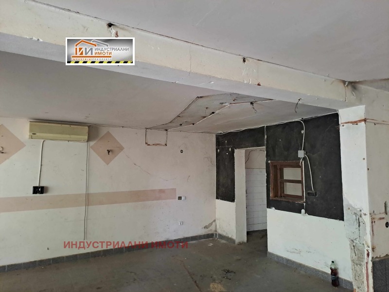 K pronájmu  Úložný prostor Plovdiv , Industrialna zona - Jug , 120 m2 | 78342010 - obraz [2]