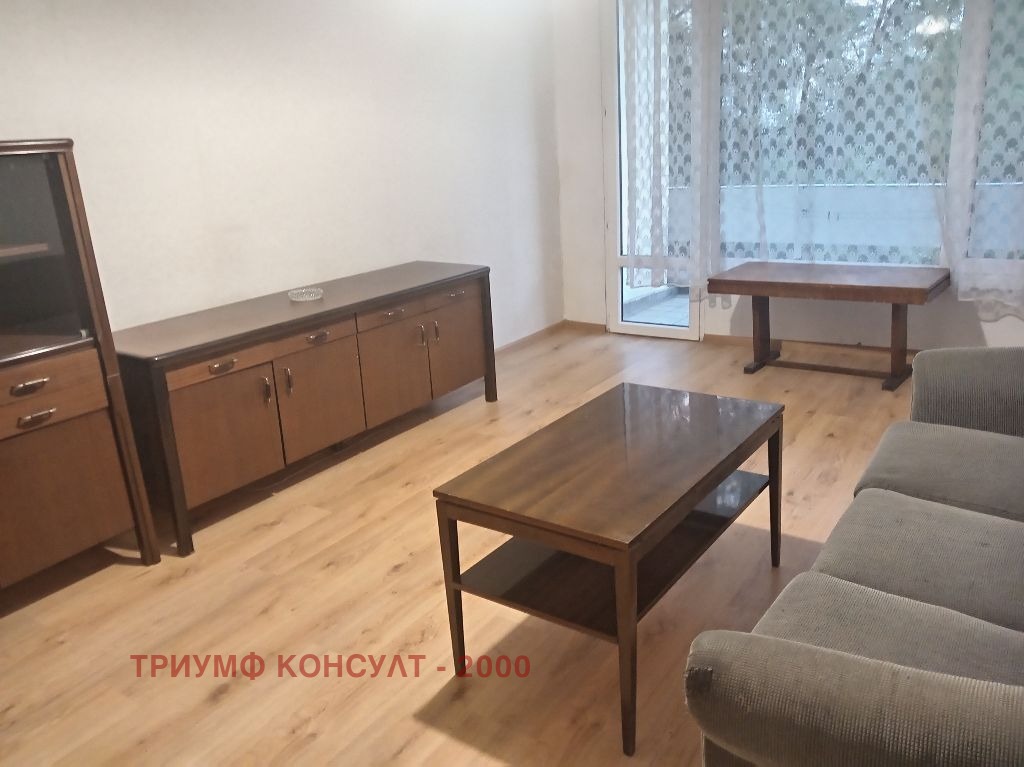 Дава под наем 2-СТАЕН, гр. София, Света Троица