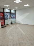 Под наем МАГАЗИН, град Варна, Левски 1 • 1250 € / 2444.79 лв. • 98817583 3