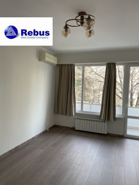 1 chambre Krasno selo, Sofia 9