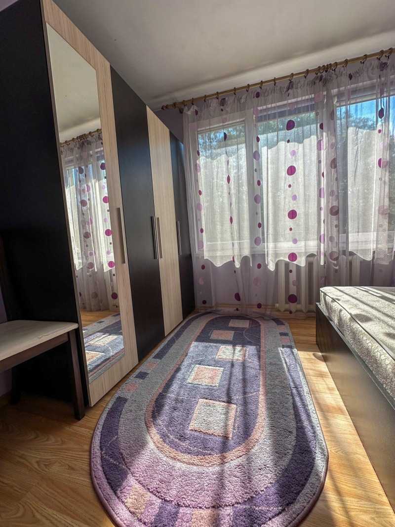 Издаје се  1 спаваћа соба Софија , Изток , 62 м2 | 72947892 - слика [8]