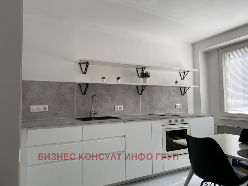 Дава под наем 2-СТАЕН, гр. София, Оборище, снимка 3 - Апартаменти - 53774692