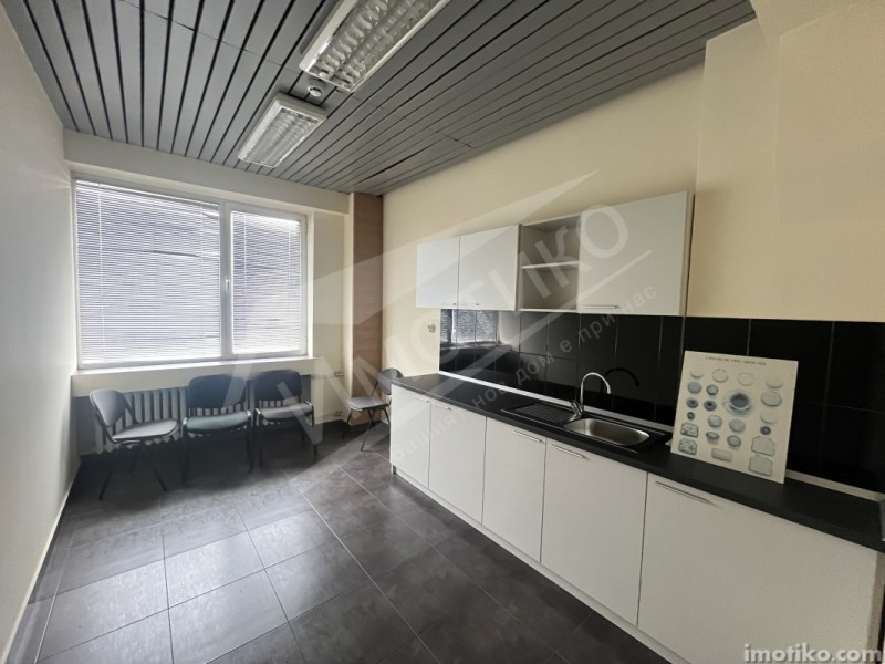 Do wynajęcia  Biuro Sofia , Centar , 255 mkw | 59904179