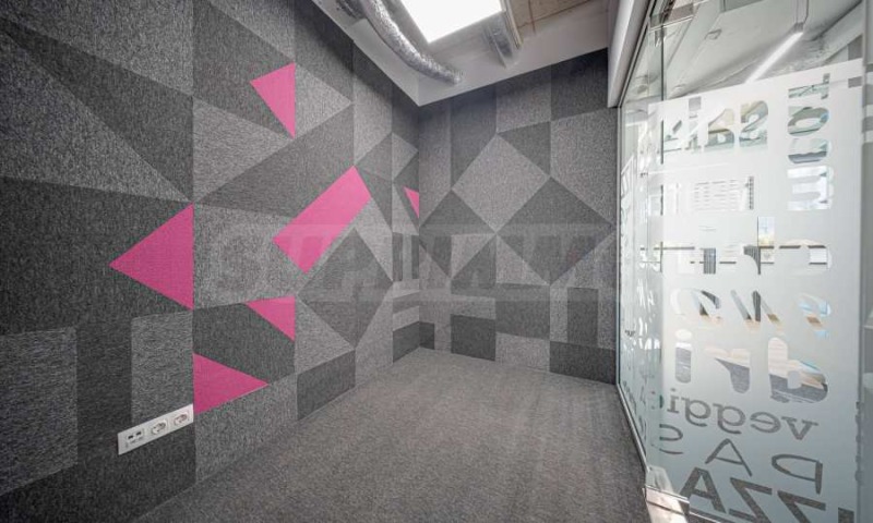 Дава под наем ОФИС, гр. София, Хладилника, снимка 13 - Офиси - 52823229