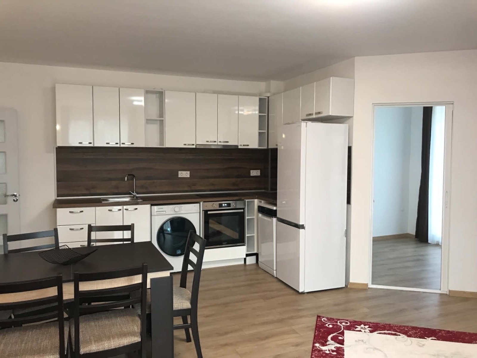 Дава под наем 3-СТАЕН, гр. София, Зона Б-18, снимка 4 - Апартаменти - 55636559