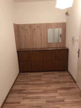 1 quarto Orlandovci, Sofia 2