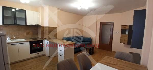 Дава под наем 3-СТАЕН, гр. Пловдив, Кючук Париж, снимка 2 - Апартаменти - 54210067