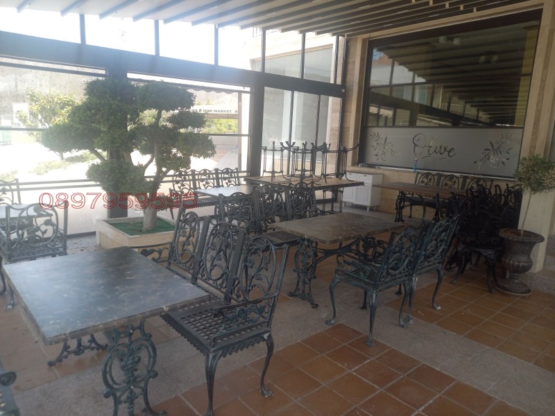 Дава под наем ЗАВЕДЕНИЕ, с. Топола, област Добрич, снимка 4 - Заведения - 52783951